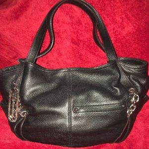 B Makowsky handbag. @LvrDrwr